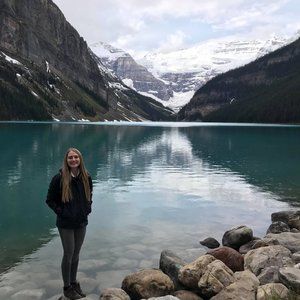 Meet your Posher, Clare